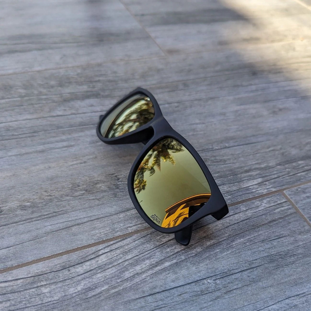 Eminence - Matte Black - 24K Gold Lens Polarized - Image 2