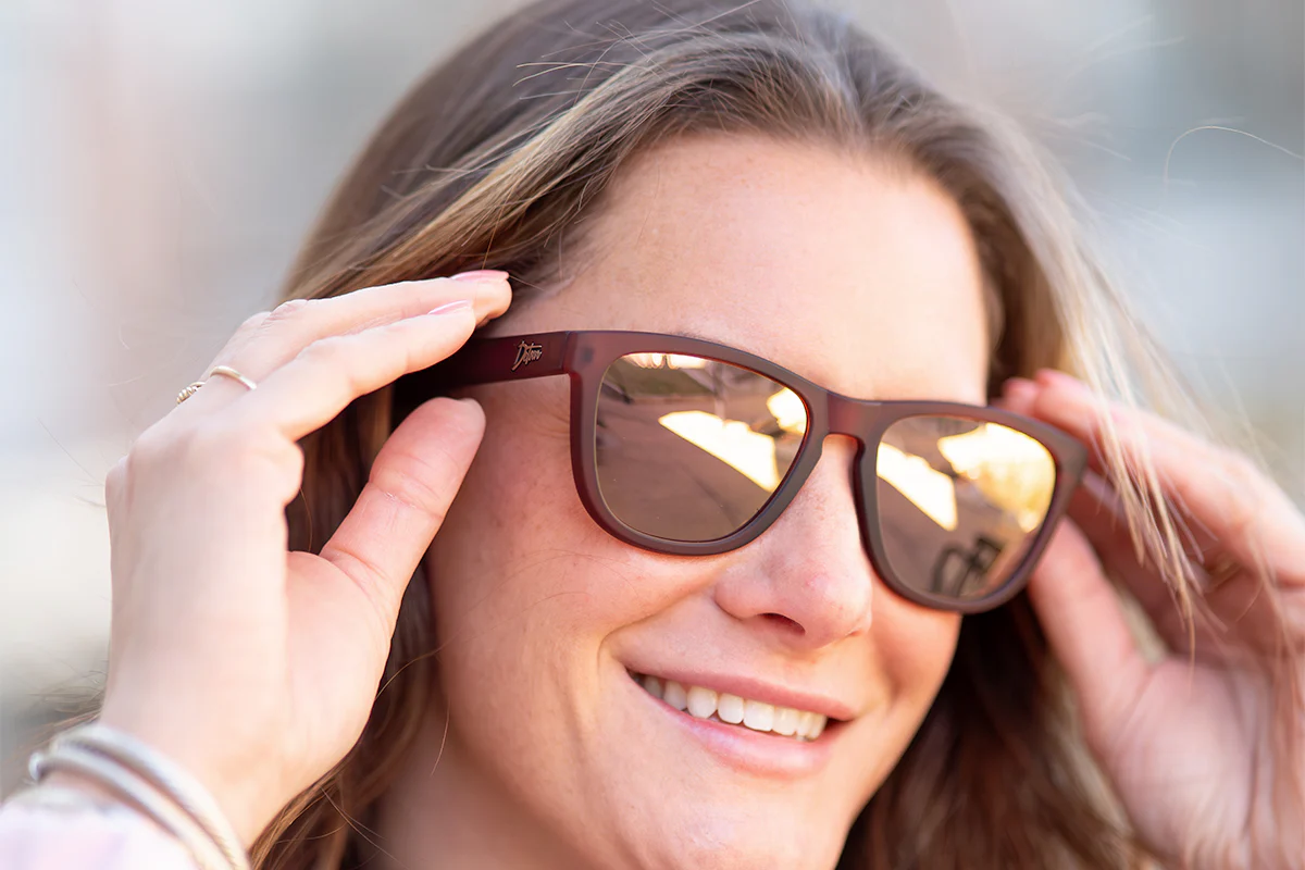 Frosted Burgundy - Rose Pink Lens Polarized - Essentials - Image 3