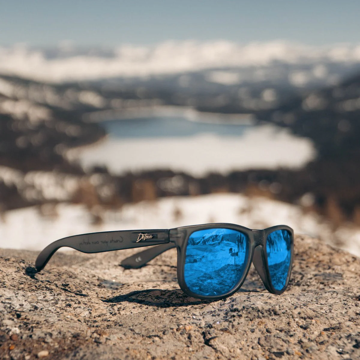 Eminence - Frosted Storm Gray- Electric Blue Lens Polarized - Image 3