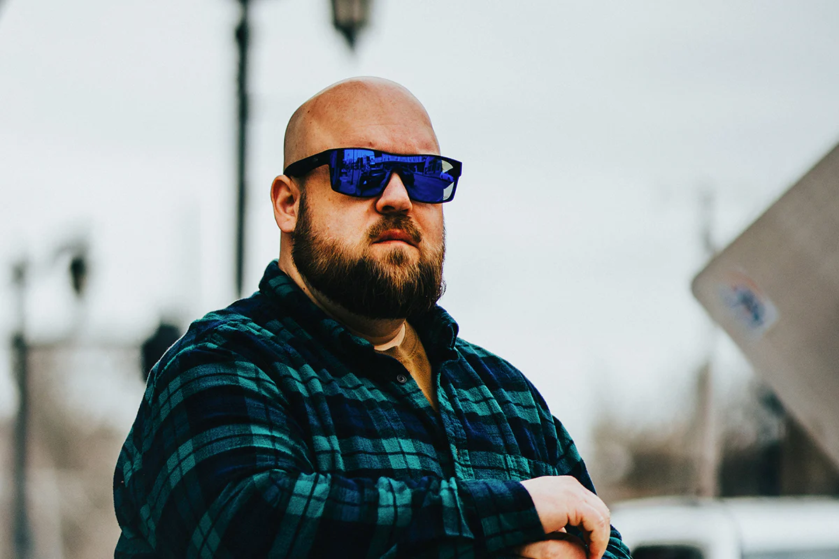 Horizon XL - Matte Black - Deep Blue Polarized - Image 2