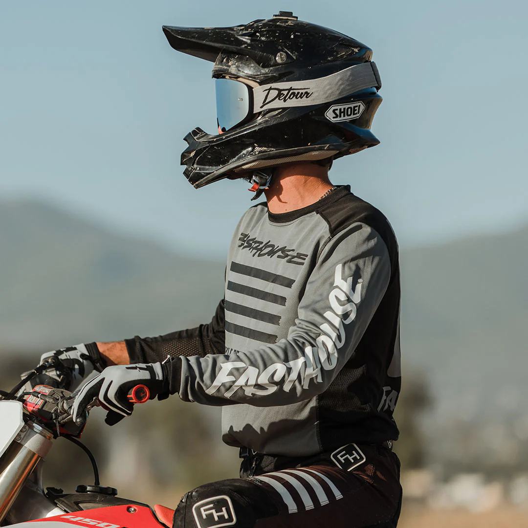 PowPow Moto - Silver Fox - HI-FI QuickGrip Lens - Image 3