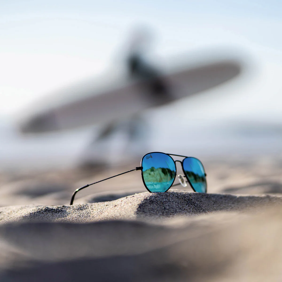 Sky Blue Lens Polarized - Oasis - Image 4